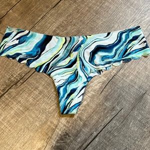 Victoria’s Secert Pink No show thong